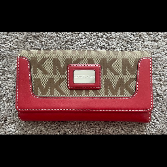 Michael Kors Handbags - Tan/Red Michael Kors Wallet